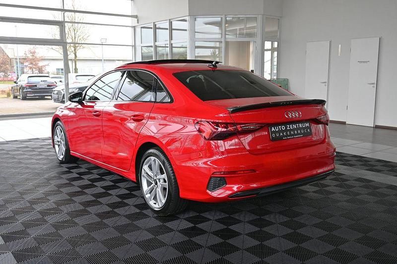 Gebraucht Audi A3 S-Line 116 PS (85 kW) 2020 Rot Limousine