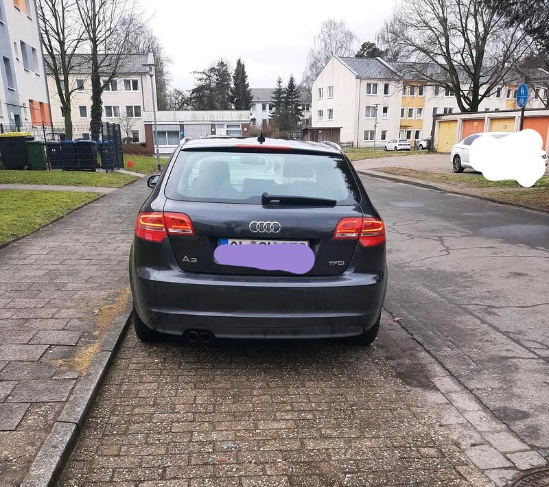 Gebraucht Audi A3 122 PS (89 kW) 2011 Grau Kleinwagen