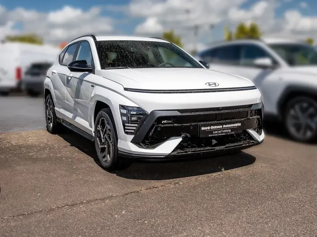 Neu Hyundai Kona N Line 137 PS (100 kW) 2026 Atlas white SUV