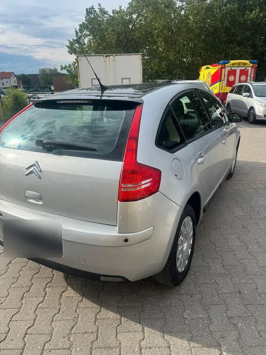 Gebraucht Citroën C4 140 PS (102 kW) 2006 Silber Limousine