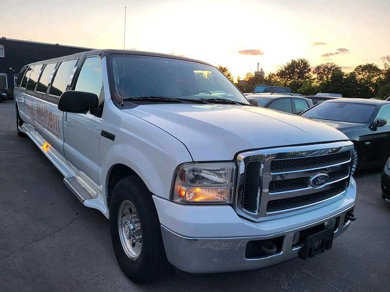 Gebraucht Ford Excursion 314 PS (230 kW) 2005 Weiß SUV