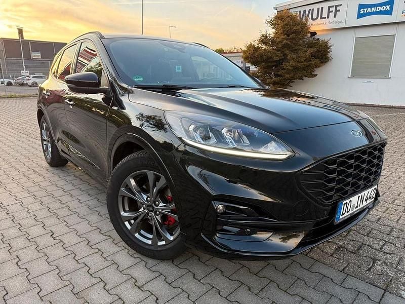 Schwarz Gebraucht 2021 Ford Kuga ST-Line SUV | 19.800 € (Fairer Preis) - Bild 1/4