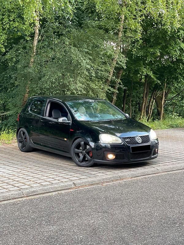 Schwarz Gebraucht 2006 VW Golf V GTI Coupé | 5.950 € (Fairer Preis) - Bild 1/4