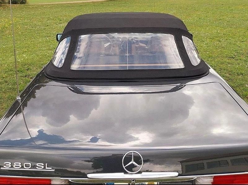 Gebraucht Mercedes SL380 1984 Schwarz Cabrio