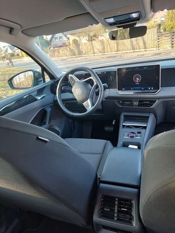 Second-hand VW Tiguan 131 CP (96 kW) 2024 Verde SUV