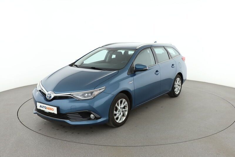 Blau Gebraucht 2016 Toyota Auris Touring Sports Edition-S Kombi | 14.740 € - Bild 1/4