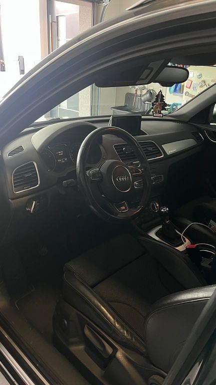 Gebraucht Audi Q3 Sport 170 PS (125 kW) 2012 Grau SUV