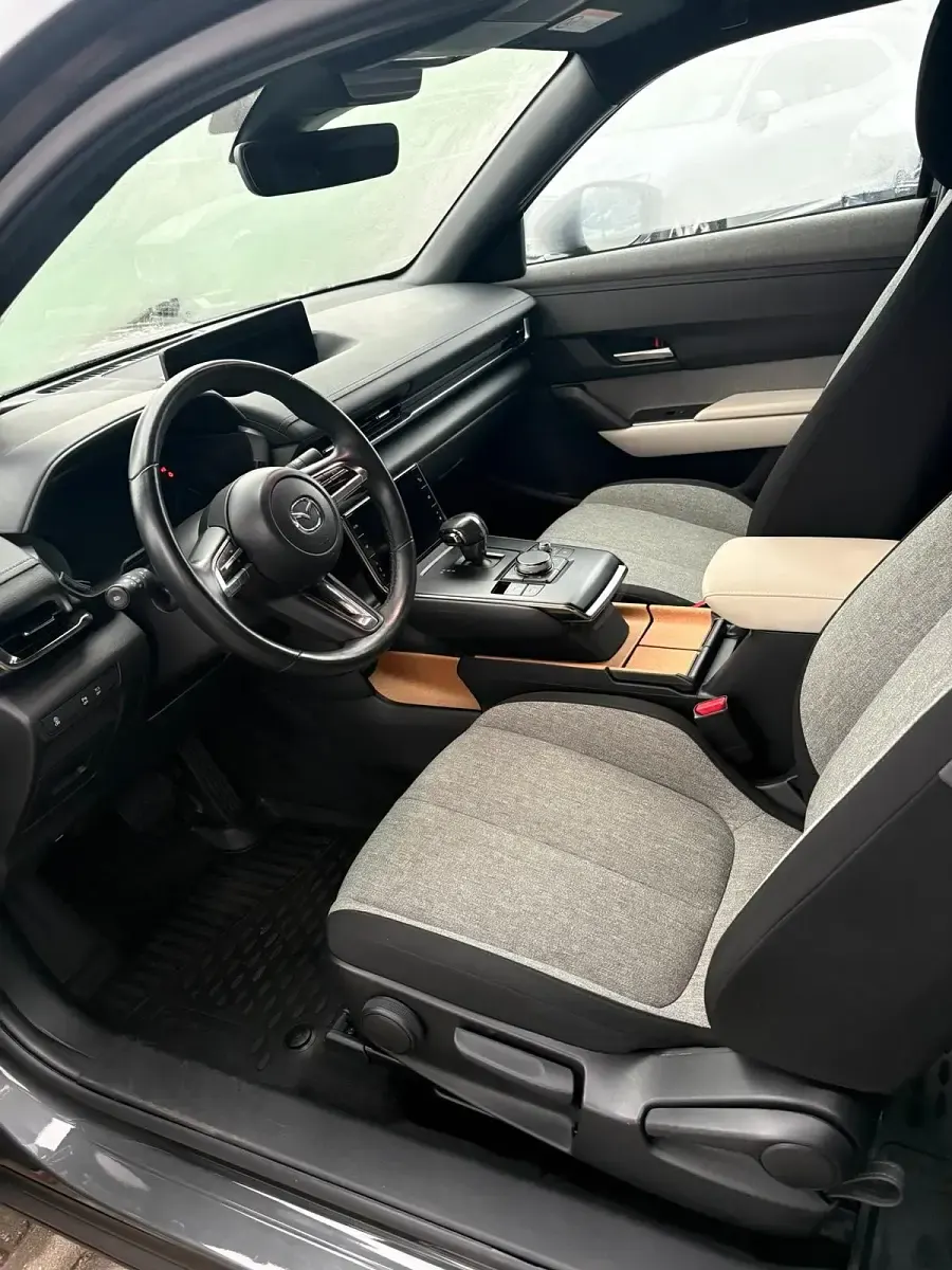 Gebraucht Mazda MX30 106 kW (145 PS) 2021 Grau SUV