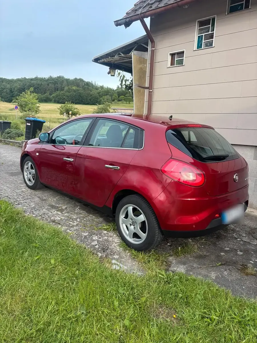 Gebraucht Fiat Bravo 150 PS (110 kW) 2008 Rot Kleinwagen