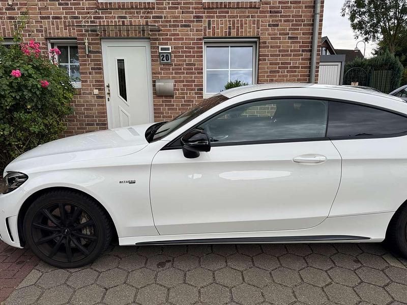 Gebraucht Mercedes C43 AMG AMG 390 PS (286 kW) 2020 Weiß Coupé