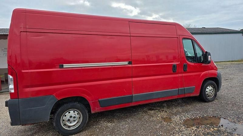 Gebraucht Peugeot Boxer 110 PS (80 kW) 2014 Rot Van