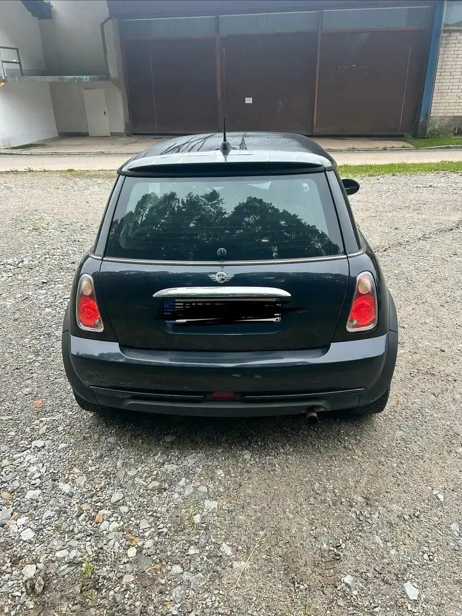 Gebraucht Mini Cooper 90 PS (66 kW) 2006 Schwarz Kleinwagen