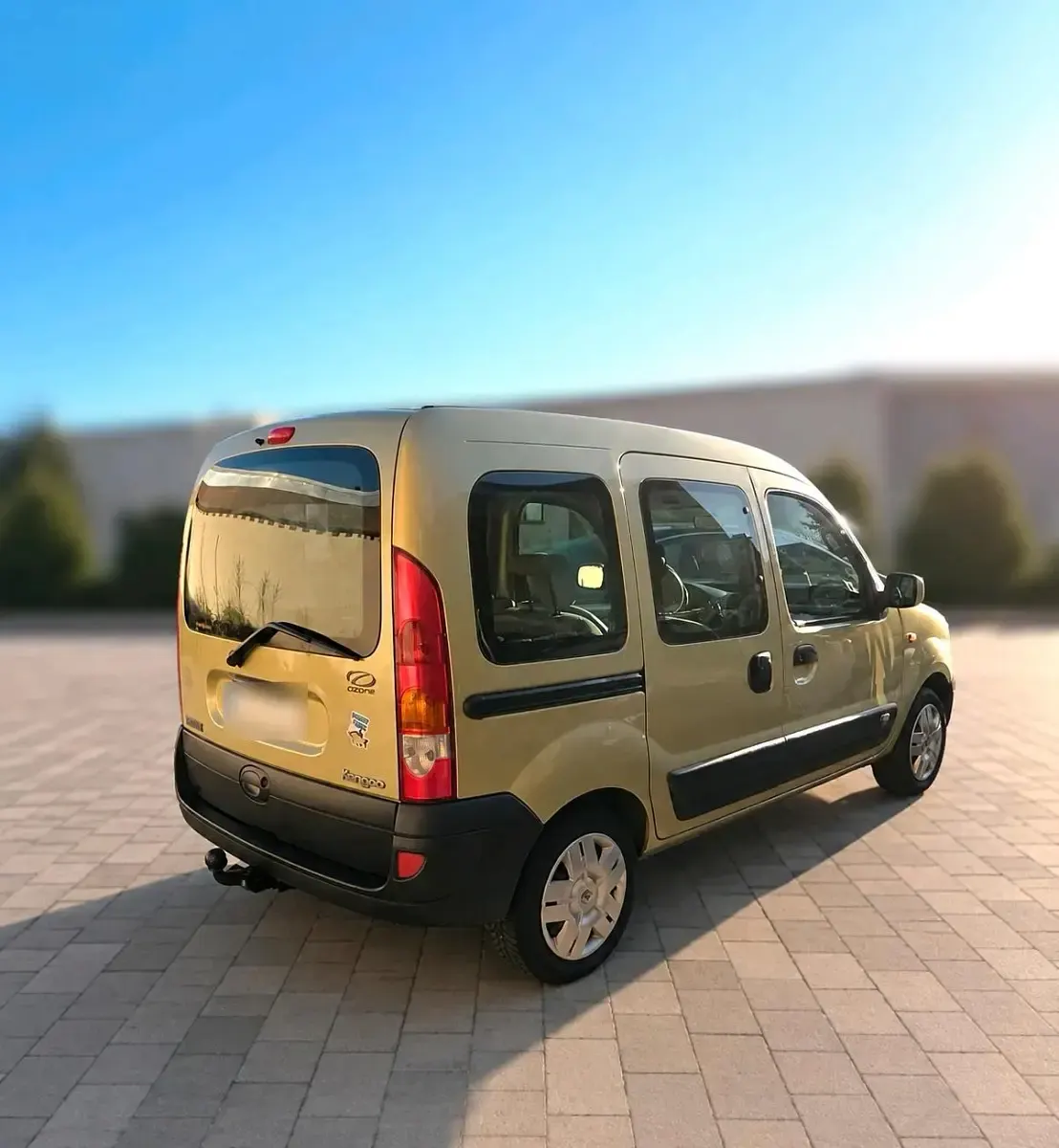 Gebraucht Renault Kangoo 75 PS (55 kW) 2005 Grün Van / Kleinbus