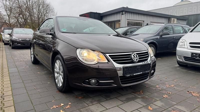 Gebraucht VW Eos Individual 140 PS (102 kW) 2007 Rot Cabrio