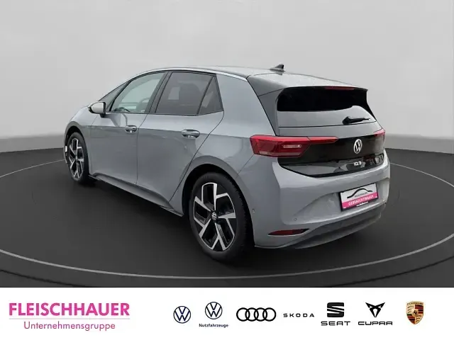 Gebraucht VW ID.3 Pro 150 kW (204 PS) 2024 Grau Kleinwagen