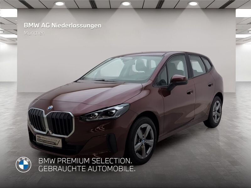 Rot Gebraucht 2024 BMW 218 Active Tourer Van / Kleinbus | 29.995 € (Superpreis) - Bild 1/2