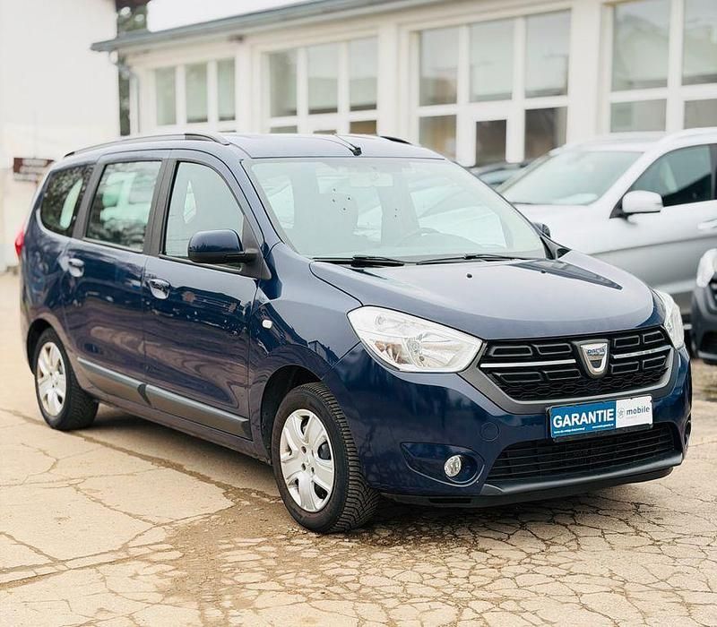 Blau Gebraucht 2019 Dacia Lodgy Van / Kleinbus | 8.690 € (Fairer Preis) - Bild 1/3