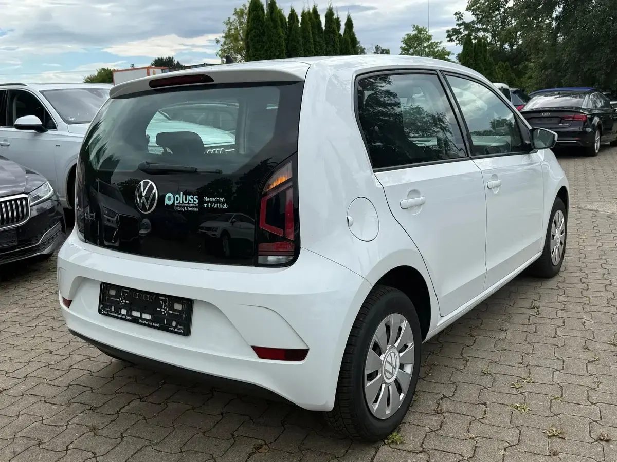 Gebraucht VW up! Basis 65 PS (47 kW) 2023 Weiß Kleinwagen