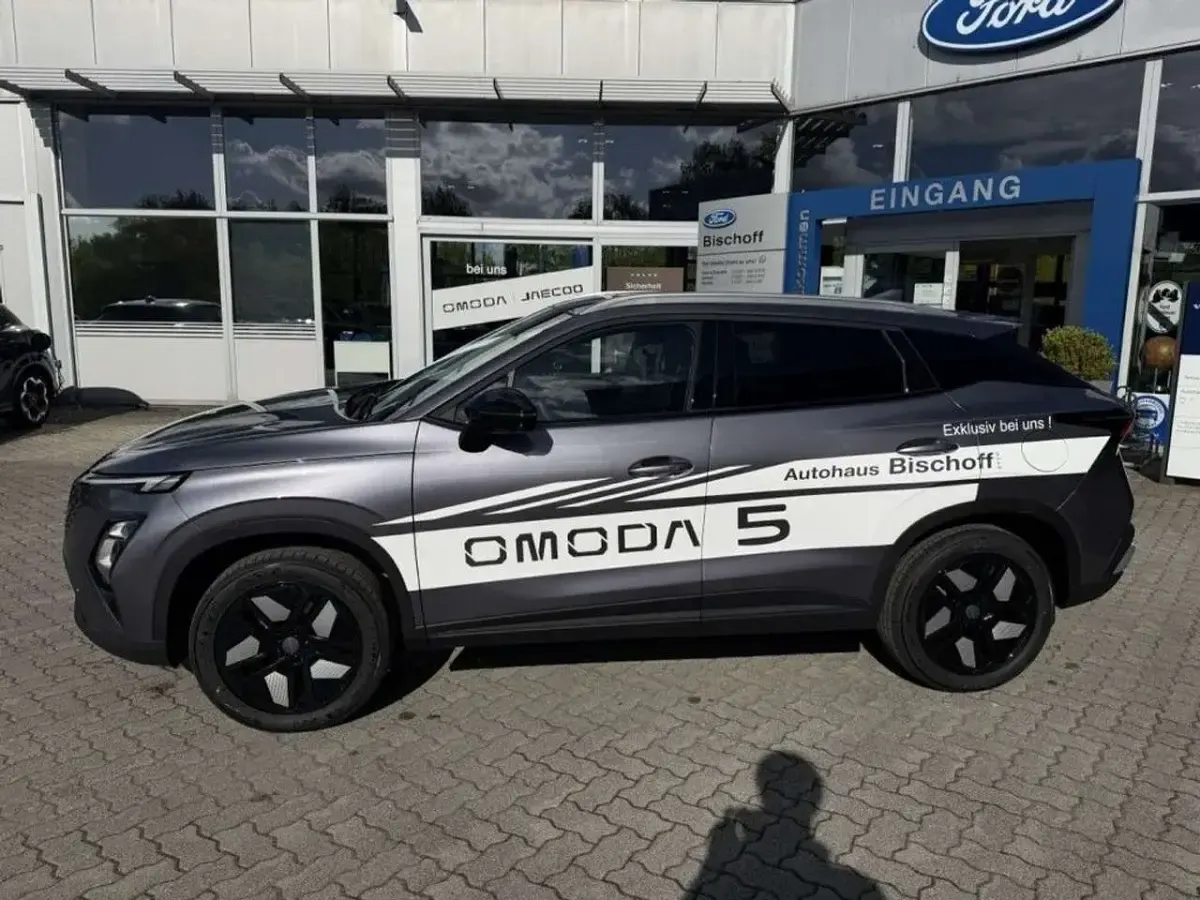 Gebraucht Omoda 5 224 PS (164 kW) 2026 Phantom grey SUV