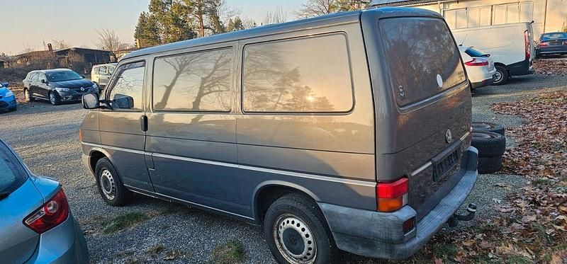 Gebraucht VW Transporter 68 PS (50 kW) 1997 Grau Van