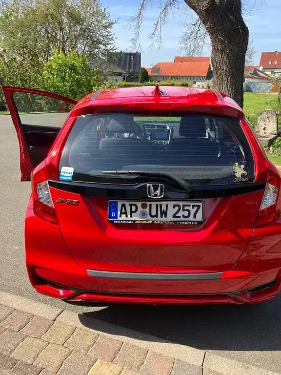 Gebraucht Honda Jazz Comfort 102 PS (75 kW) 2019 Rot Kleinwagen