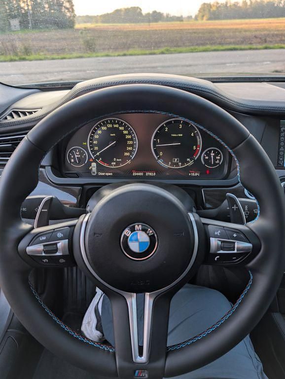 Gebraucht BMW 730 211 PS (155 kW) 2014 Grau Limousine