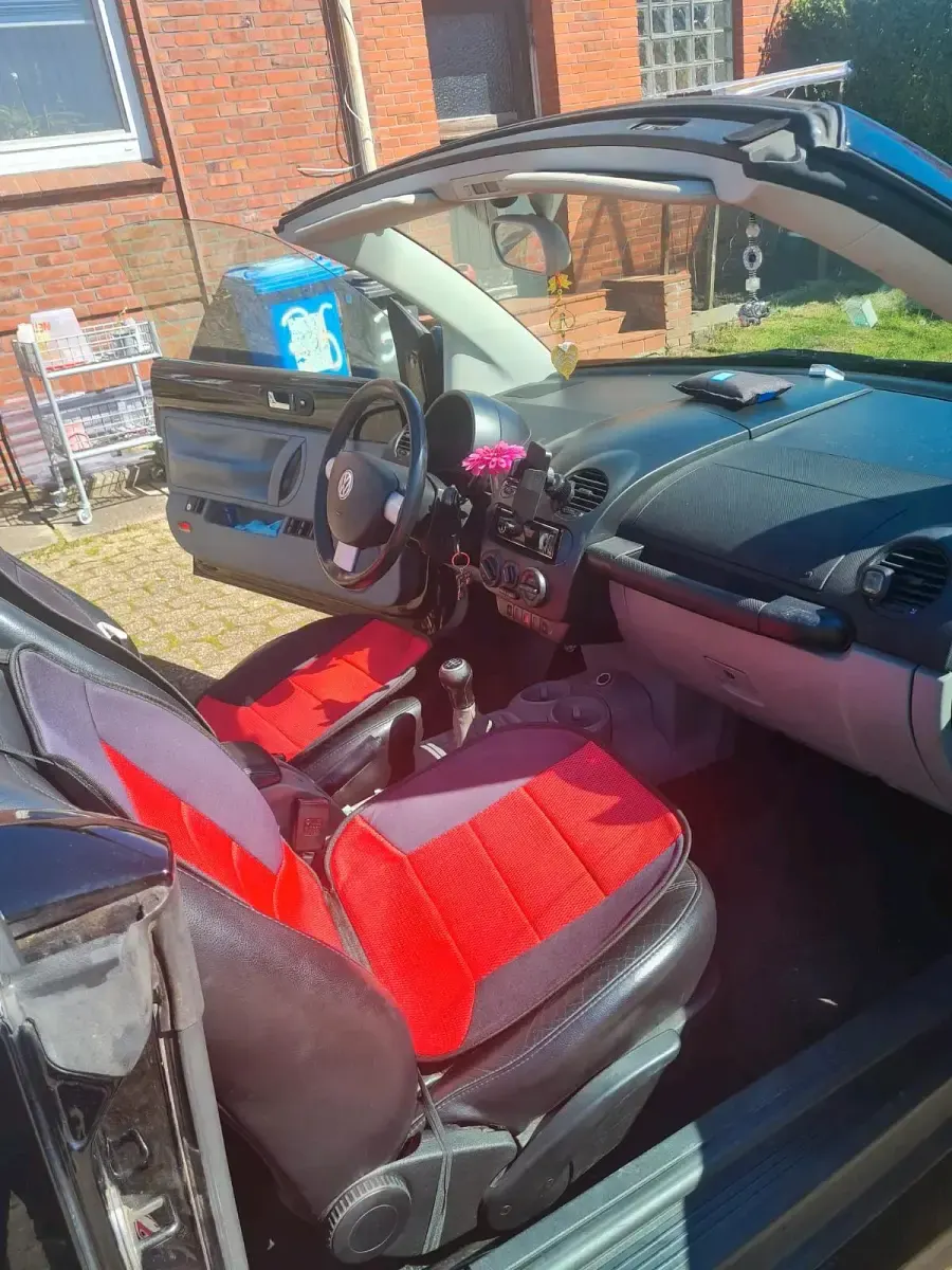 Gebraucht VW New Beetle 75 PS (55 kW) 2003 Schwarz Kleinwagen
