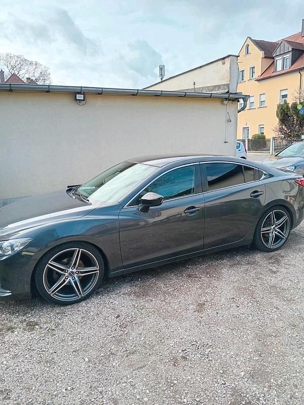 Gebraucht Mazda 6 165 PS (121 kW) 2013 Grau Limousine