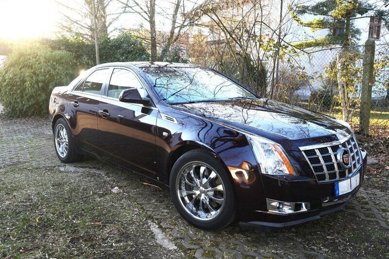 Schwarz Gebraucht 2007 Cadillac CTS Limousine | 13.850 € - Bild 1/4
