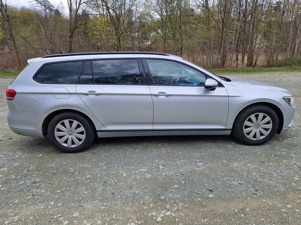 Gebraucht VW Passat Comfortline 120 PS (88 kW) 2015 Silber Kombi
