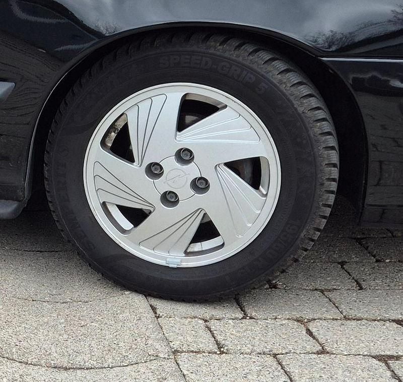 Gebraucht Opel Calibra Edition 116 PS (85 kW) 1996 Schwarz Coupé