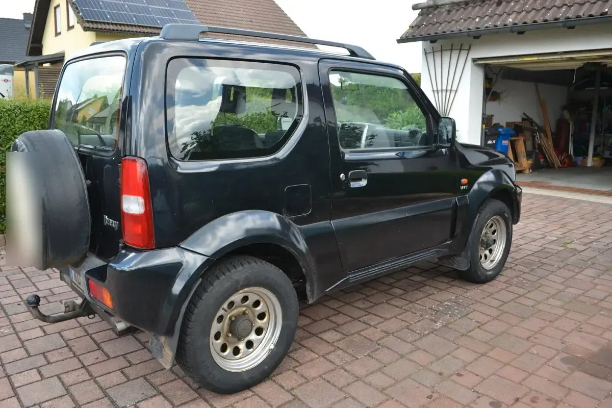 Gebraucht Suzuki Jimny Club 86 PS (63 kW) 2005 Schwarz SUV