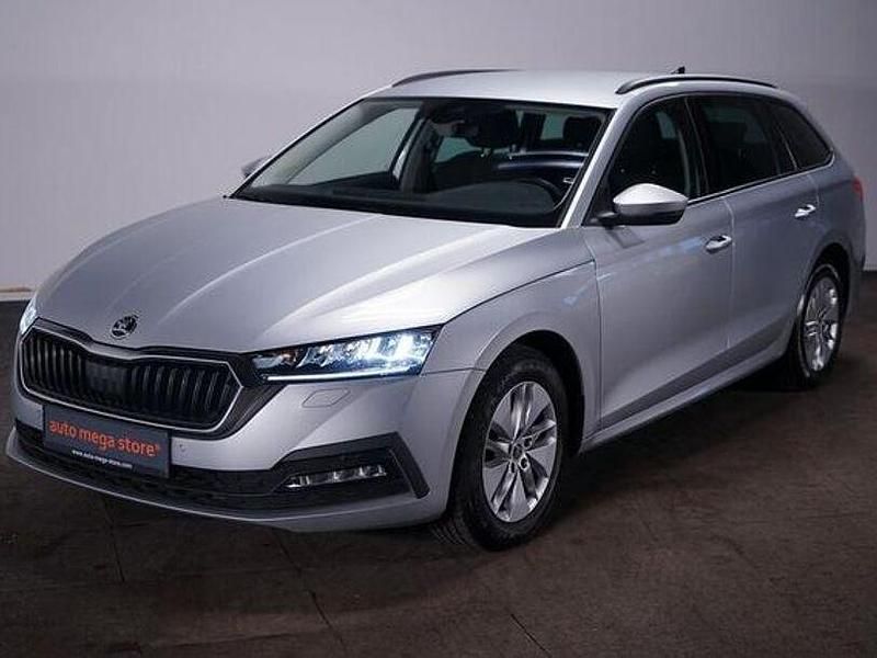 Silver metallic Gebraucht 2021 Skoda Octavia Ambition SUV | 17.249 € (Guter Preis) - Bild 1/4