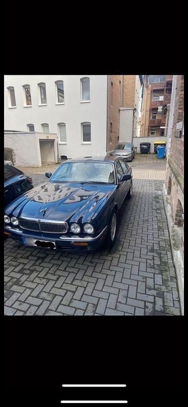 Gebraucht Jaguar XJ8 237 PS (174 kW) 1999 Blau Limousine