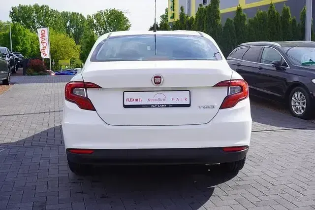 Gebraucht Fiat Tipo Easy 95 PS (69 kW) 2019 Weiß Limousine