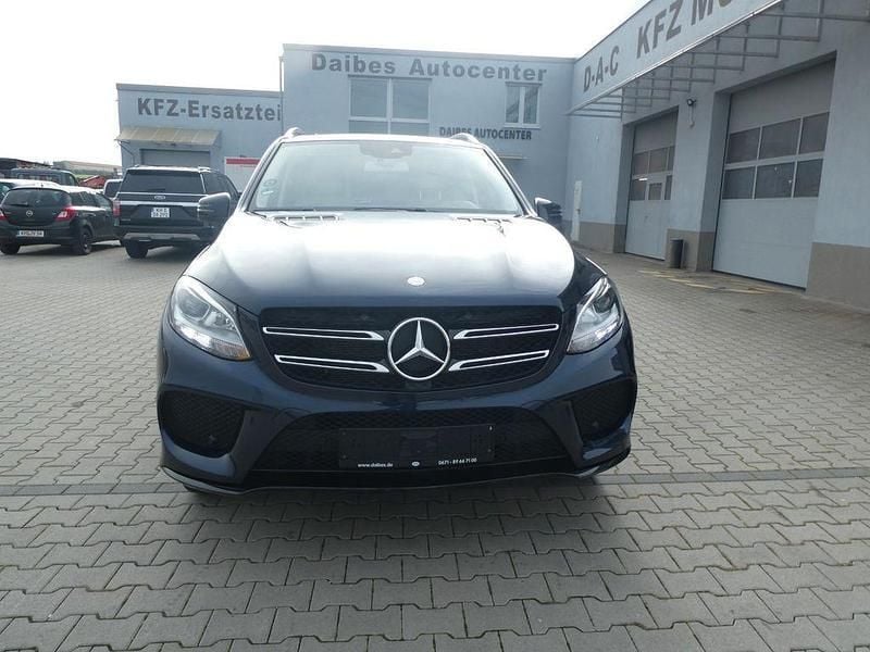 Blau Gebraucht 2017 Mercedes GLE350 SUV | 28.500 € (Guter Preis) - Bild 1/4