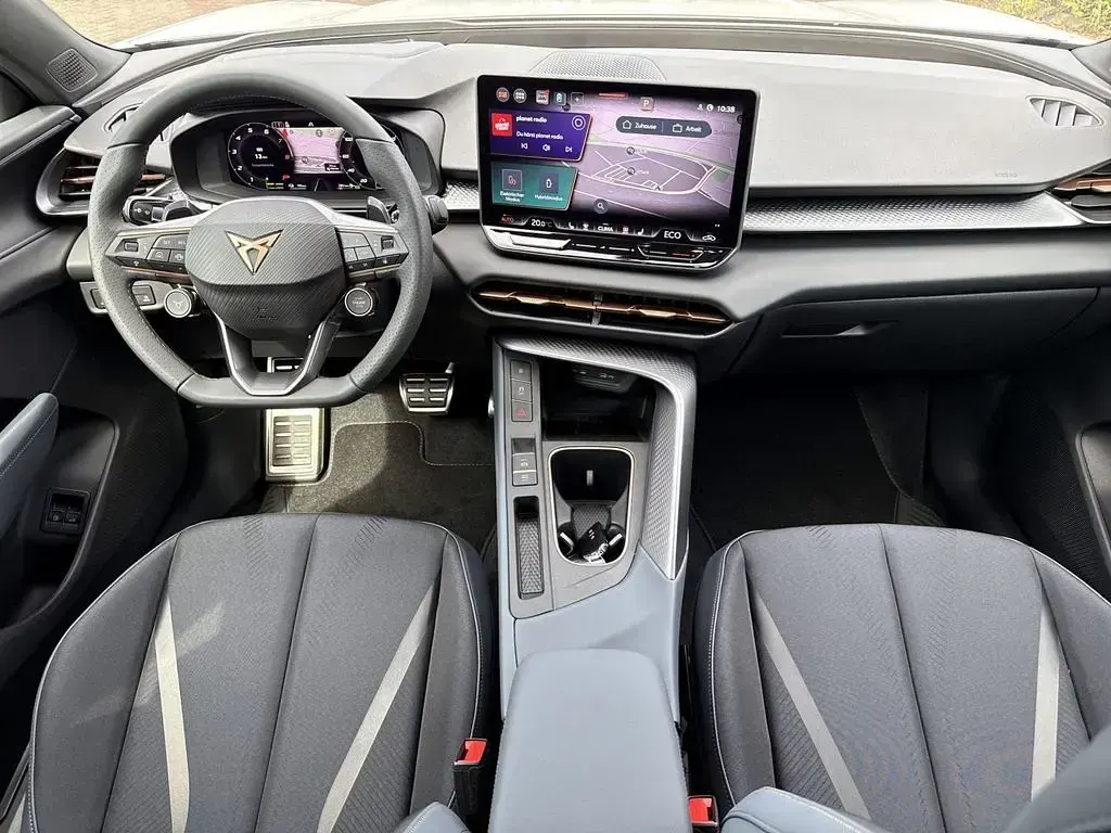 Neu Cupra Terramar 204 PS (150 kW) 2026 Eisweiß SUV