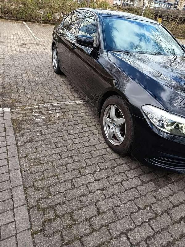 Gebraucht BMW 520 Efficient Dynamics 190 PS (139 kW) 2018 Limousine