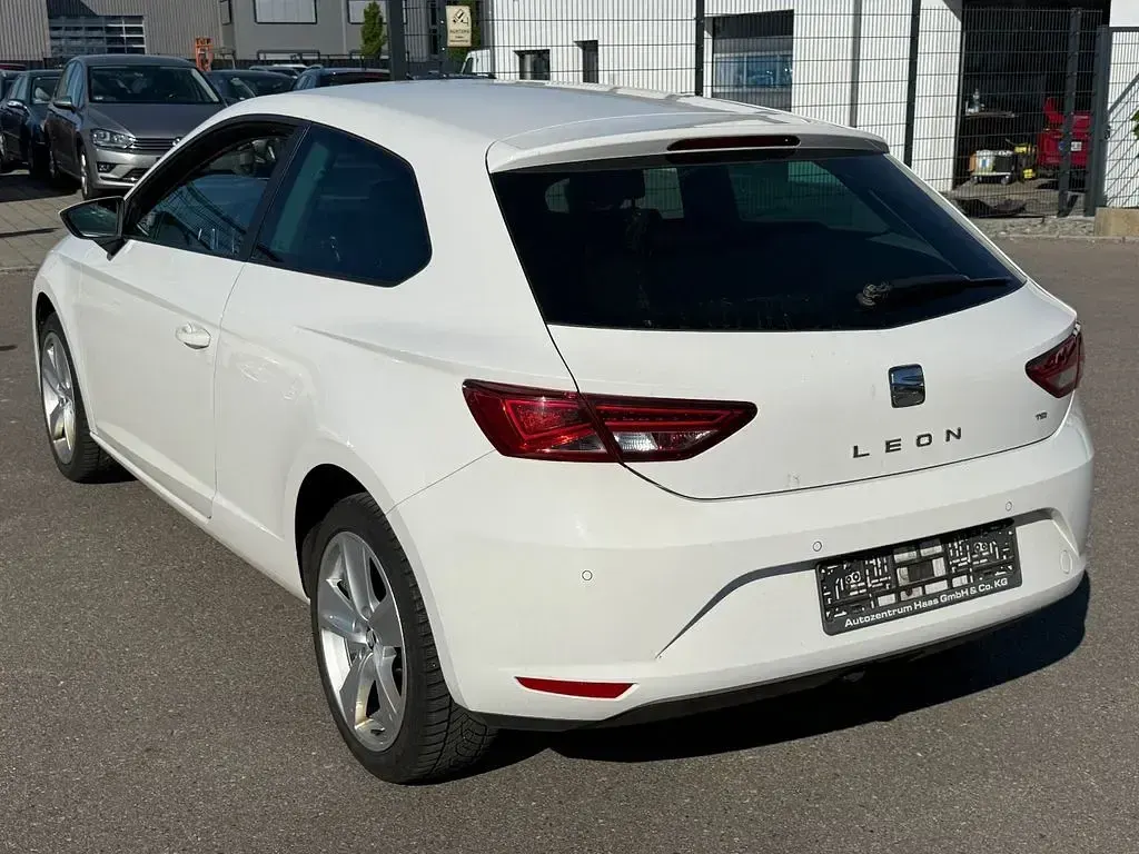 Gebraucht Seat Leon SC Style 150 PS (110 kW) 2014 Weiß Kleinwagen