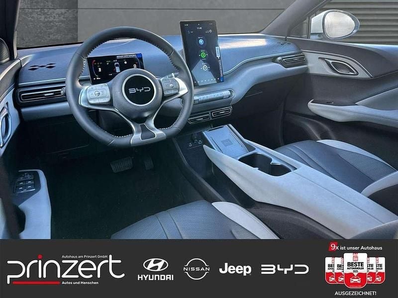 Neu BYD Dolphin Surf Comfort 114 kW (156 PS) 2025 Apricity white Kleinwagen