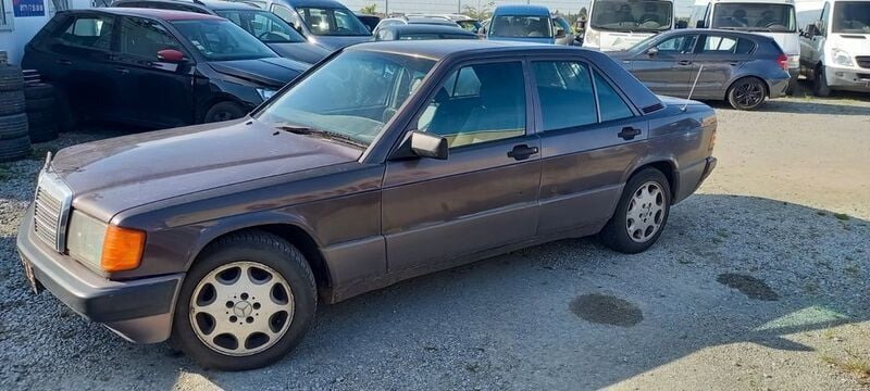 Gebraucht Mercedes 190 75 PS (55 kW) 1992 Grau Limousine