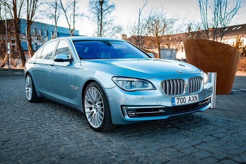 Gebraucht BMW ActiveHybrid 7 354 PS (260 kW) 2013 Blau Limousine