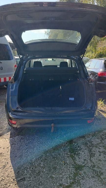 Gebraucht Citroën C4 Seduction 131 PS (96 kW) 2015 Schwarz SUV