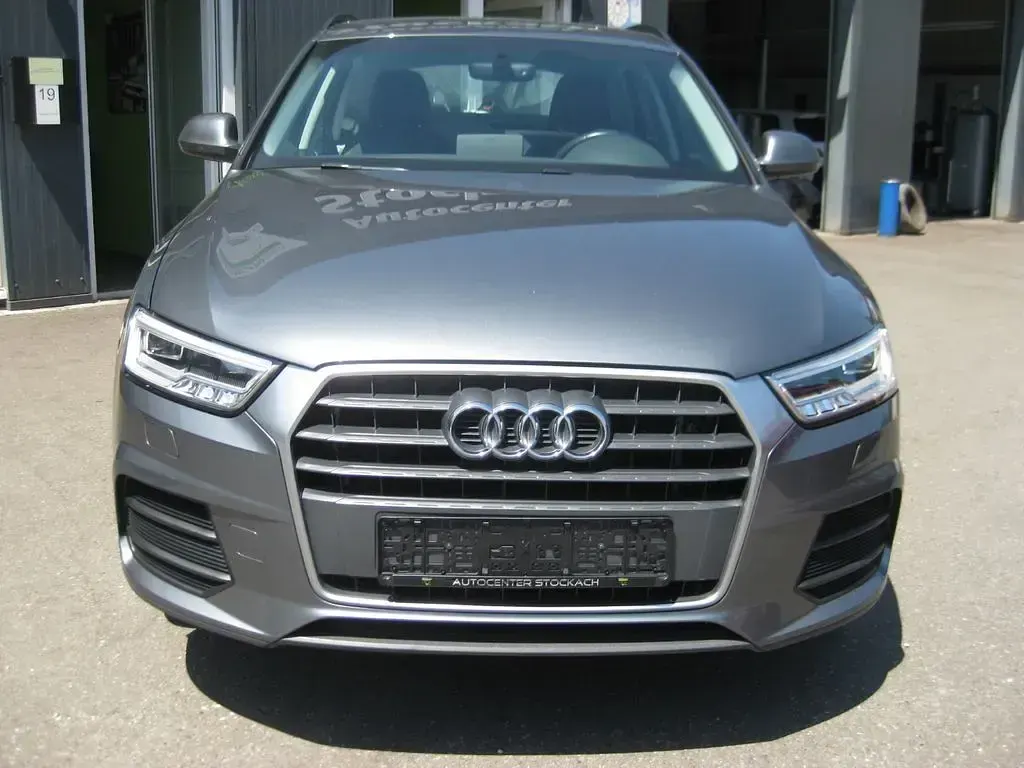 Gebraucht Audi Q3 Sport 150 PS (110 kW) 2016 Grau SUV