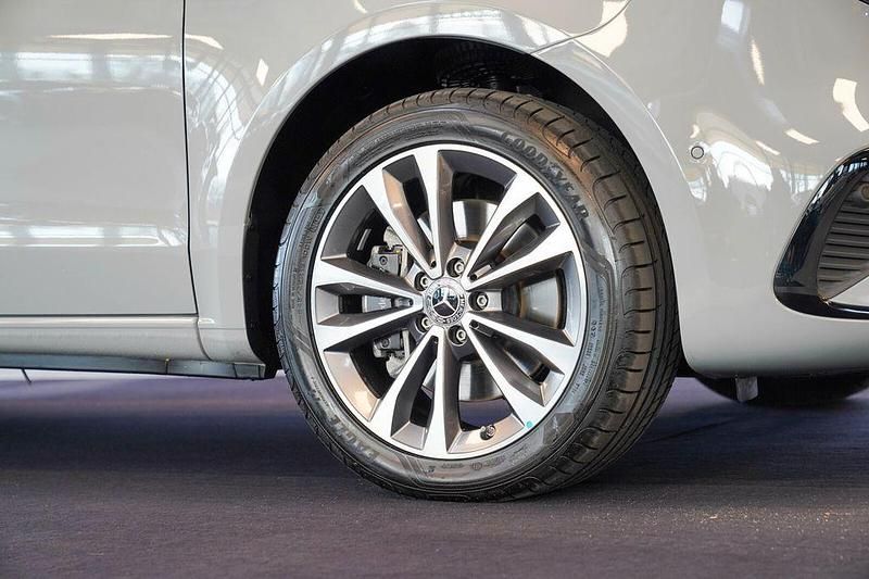 Gebraucht Mercedes V250 Marco Polo 190 PS (139 kW) 2024 Alpingrau Van / Kleinbus