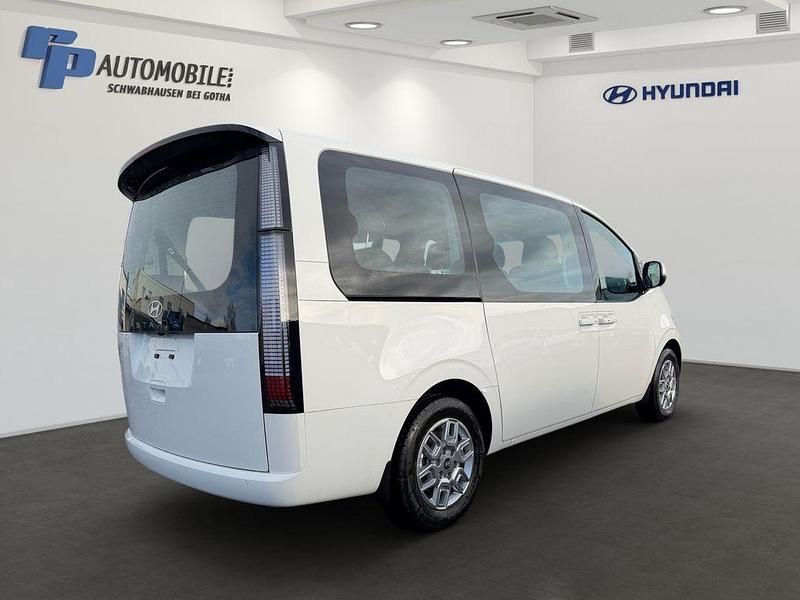 Neu Hyundai Staria Trend 225 PS (165 kW) 2025 Weiß Van / Kleinbus