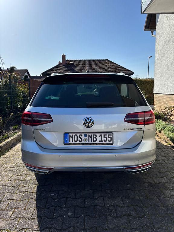 Gebraucht VW Passat R-line 190 PS (139 kW) 2016 Silber Kombi