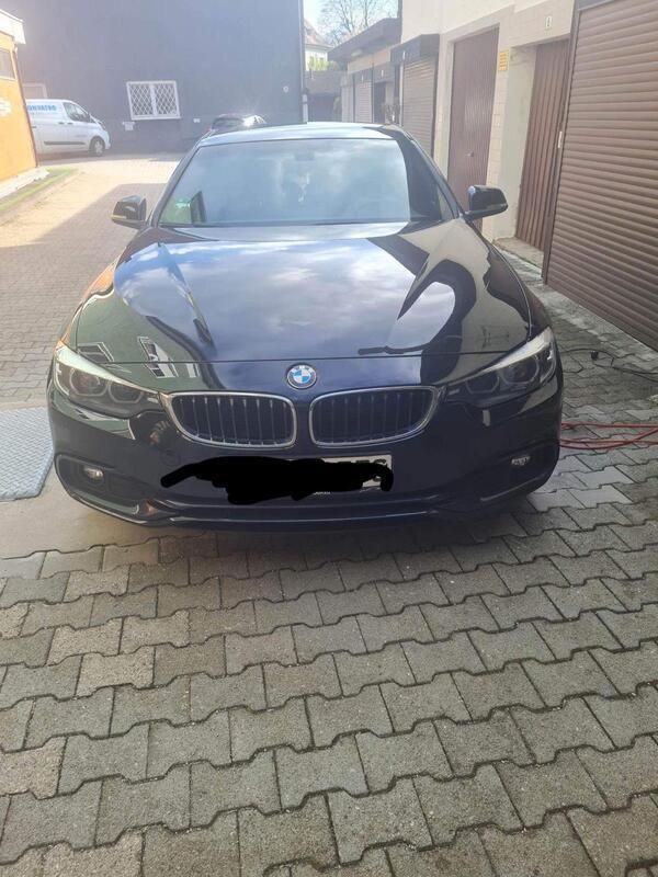 Schwarz Gebraucht 2018 BMW 418 Coupé | 18.000 € - Bild 1/4