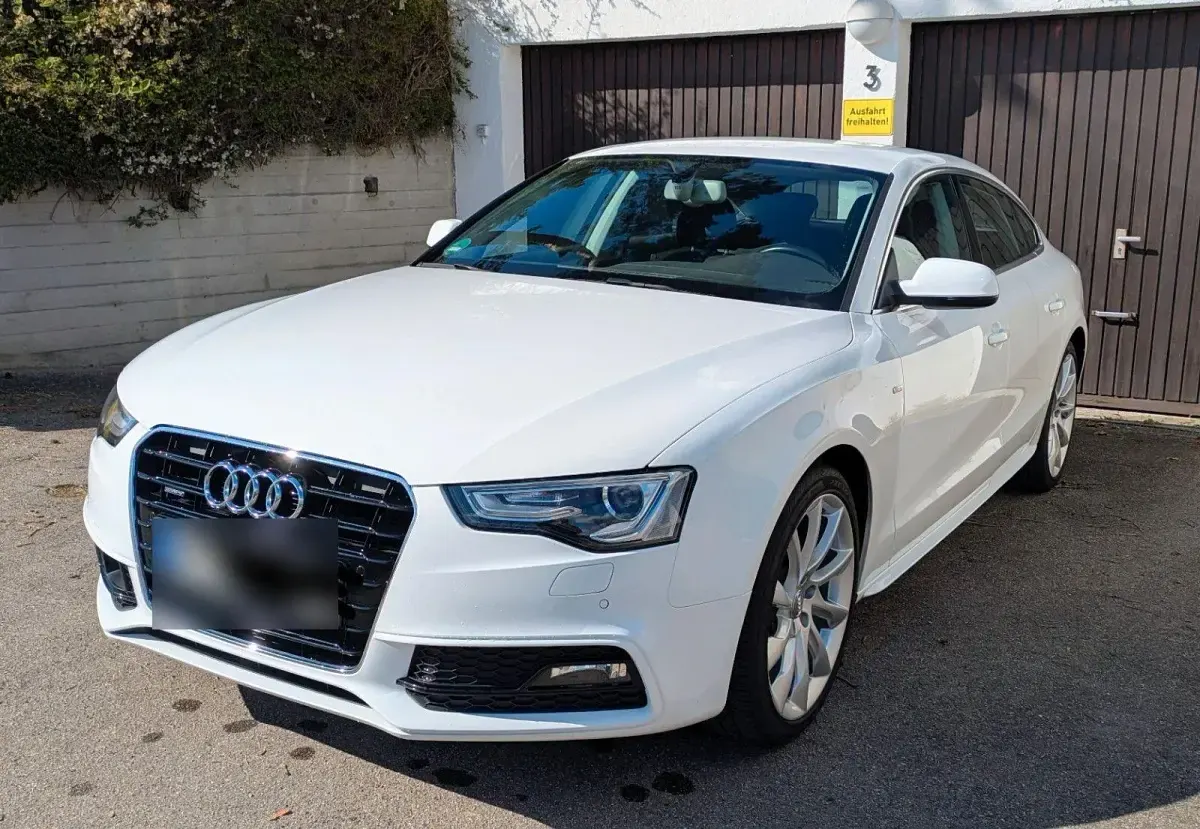 Gebraucht Audi A5 Sportback S-Line 190 PS (139 kW) 2016 Weiß Kleinwagen
