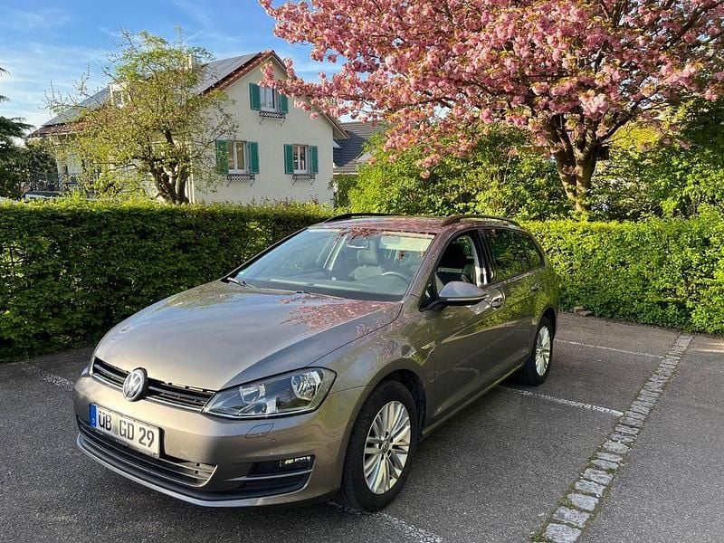 Beige Gebraucht 2014 VW Golf VII Cup Kombi | 6.100 € (Fairer Preis) - Bild 1/4